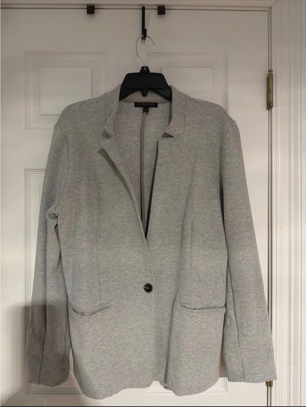 Banana Republic Light Gray Single-Button Blazer